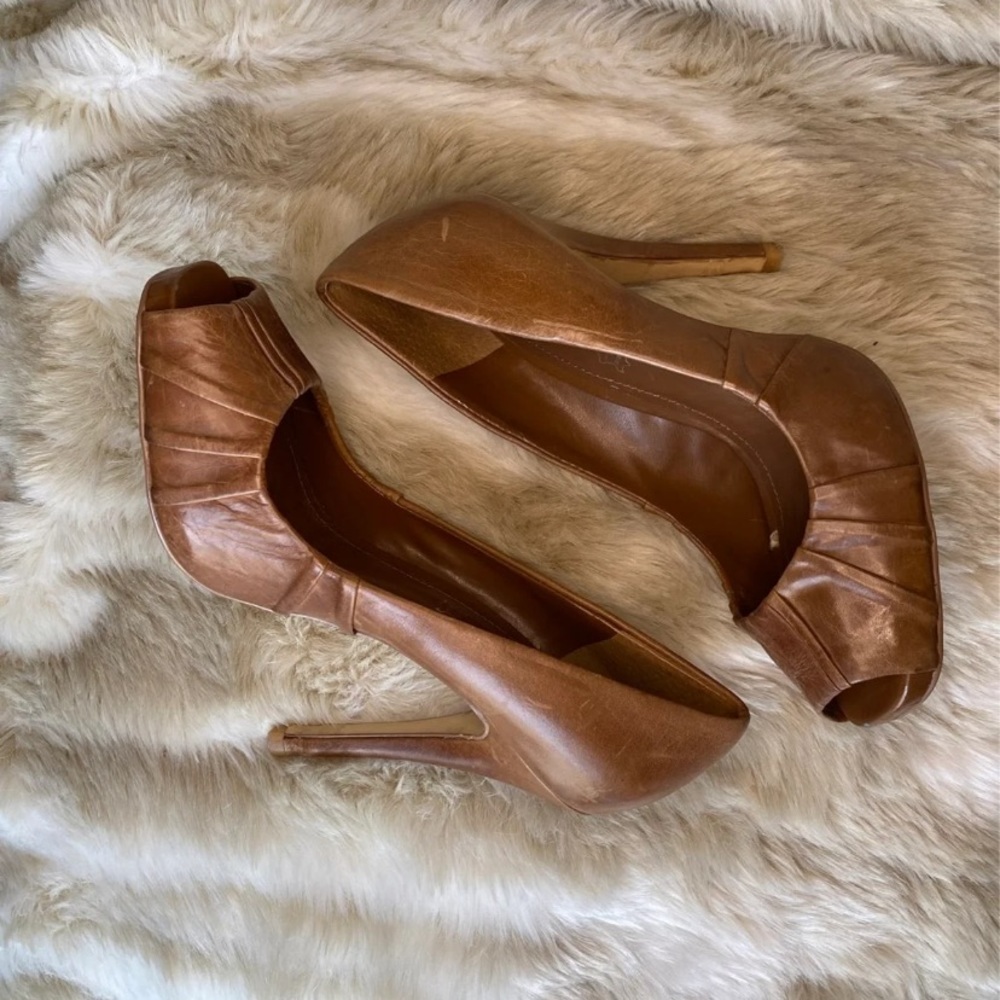 Women’s Aldo heels